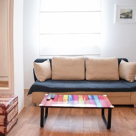 Twin-Magnolias Condo With Garden, Parking & Ev Station Zagreb Exteriör bild