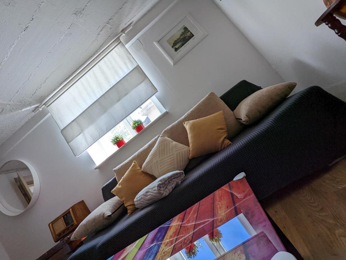 Twin-Magnolias Condo With Garden, Parking & Ev Station Zagreb Exteriör bild