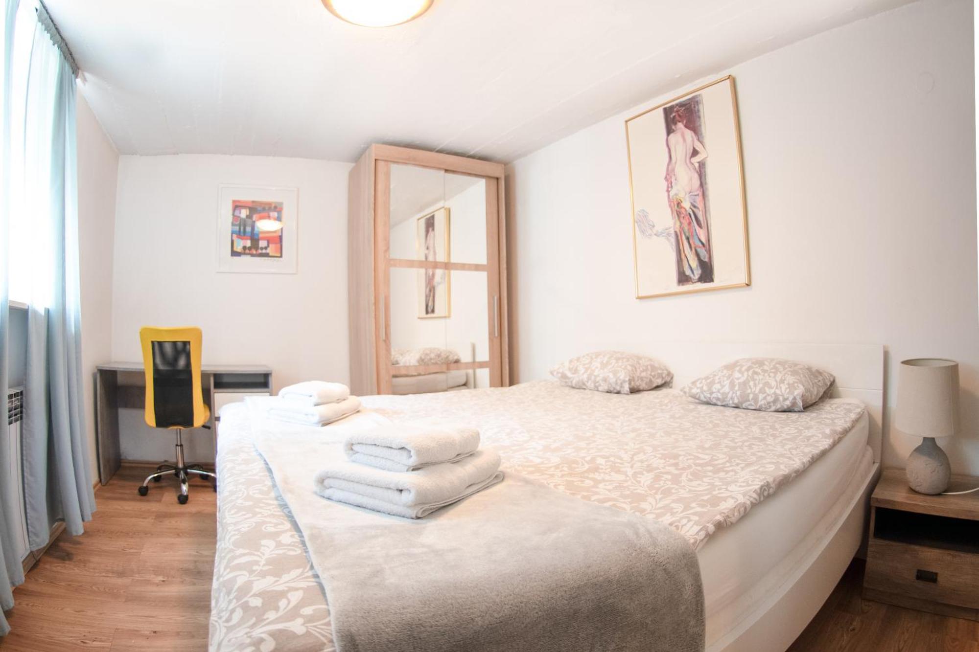 Twin-Magnolias Condo With Garden, Parking & Ev Station Zagreb Exteriör bild