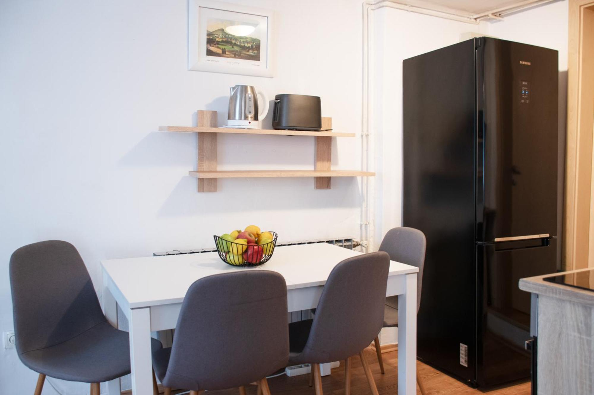 Twin-Magnolias Condo With Garden, Parking & Ev Station Zagreb Exteriör bild